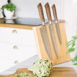 Akira knivsett 3 stk med brunt håndtak