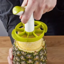 Ananasskjærer og deler hvit/grønn