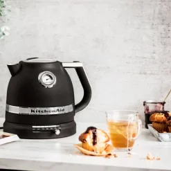 Artisan vannkoker med termostat 5KEK1522EBK