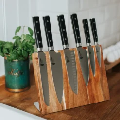 Asama kokkekniv 20 cm svart/sølv