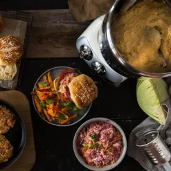 Assistent Original AKM6230CL kjøkkenmaskin lys krem