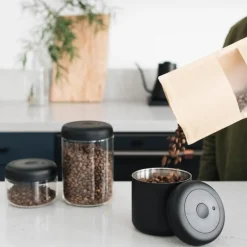 Atmos vacuum canister oppbevaringsboks 0,7 L svart