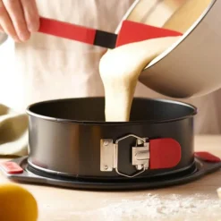 Bake It springform 24 cm svart/rød