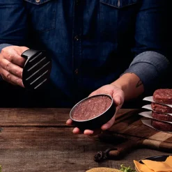 BBQ by Hellstrøm burgerpresse 10,5 cm svart