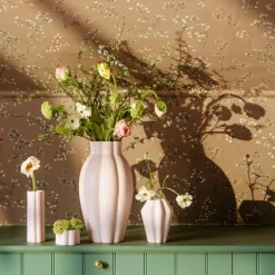 Birgit vase 17 cm lily rosa