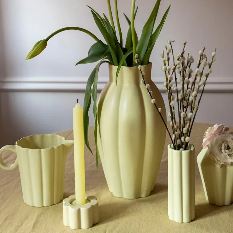 Birgit vase 35 cm pale yellow