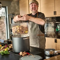 Black Copper gryte m/dampkurv 18L svart/kobber