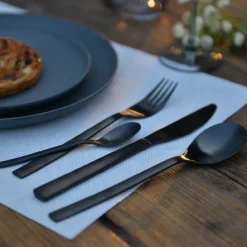 Black Panther bestikk 16 deler