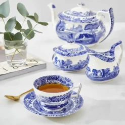 Blue Italian tekopp med fat 20 cl blå/hvit