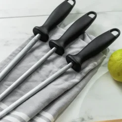 Brynestål metall 26 cm svart håndtak