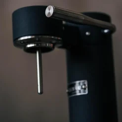 Carbonator 3 kullsyremaskin svart