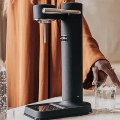 Carbonator 3 kullsyremaskin svart