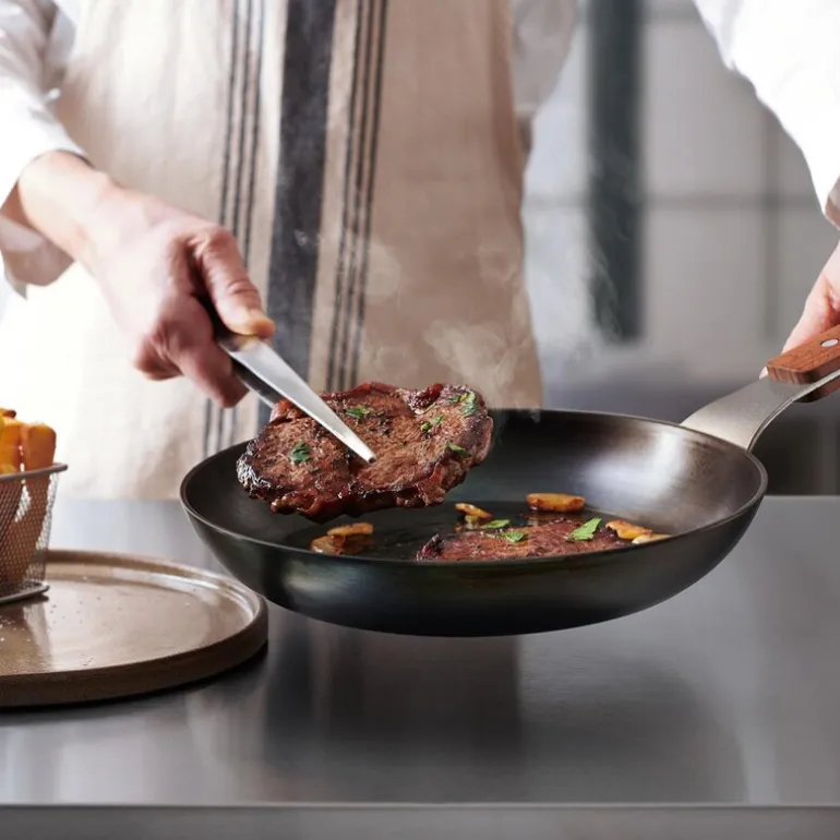 Carboon Steel stekepanne 24 cm stål