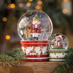 Christmas Toy's snøkule nøtteknekkeren