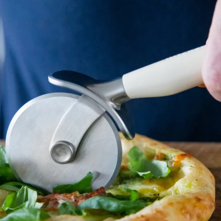 Core pizzahjul 22,7 cm almond cream