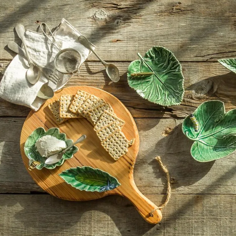 Countryside Leaves skål 16x6,5 cm øyenstikker grønn