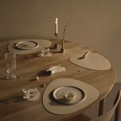 Curve Nupo spisebrikke 37x44 cm vanilla