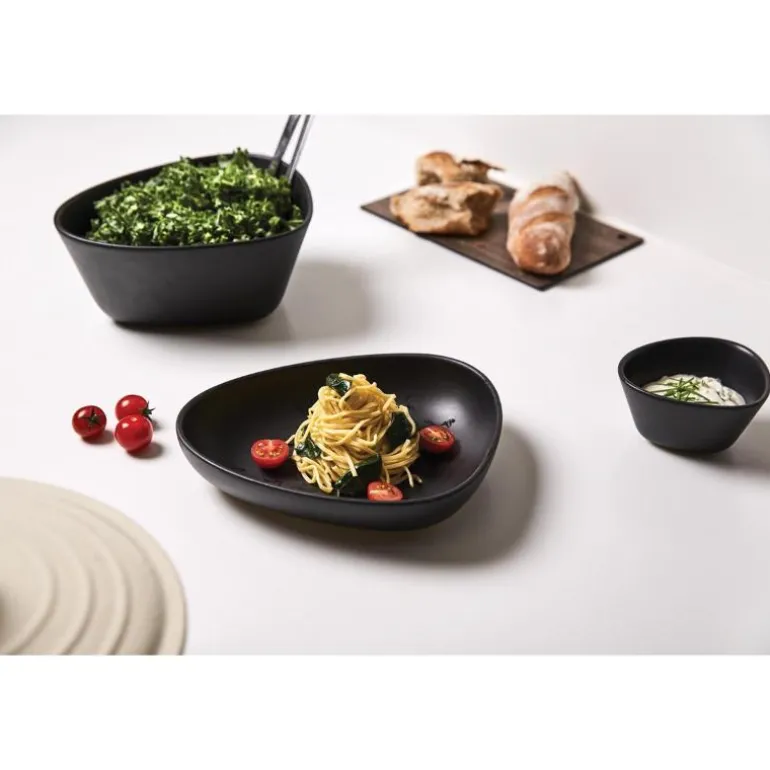 Curve Stoneware dyp tallerken 22x19 cm svart