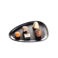 Curve Stoneware frokosttallerken 22x19 cm svart