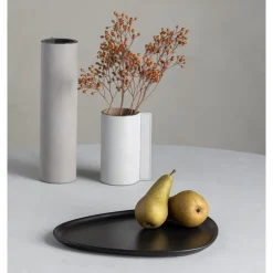 Curve Stoneware middagstallerken 30x26 cm svart