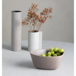 Curve Stoneware serveringsskål 22x20 cm varm grå