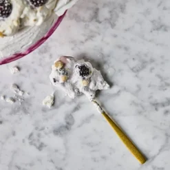 Daily skje 2 stk antikk gull