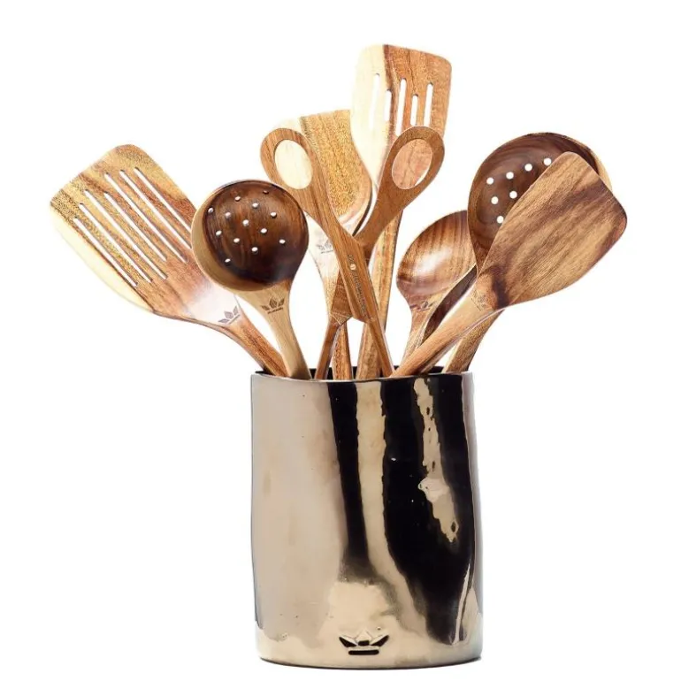 Dented redskapskrukke 19 cm bronse