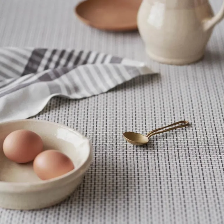 Duk 140x140 cm dubby grå