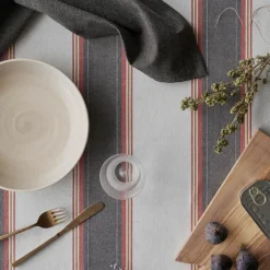 Duk 140x320 cm large stripes hvit/rød