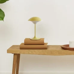 Eclipse bordlampe pale yellow