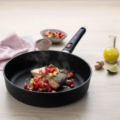 Eco Lite stekepanne 28 cm svart