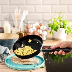 Eco Lite traktørpanne 28 cm 3,5L svart