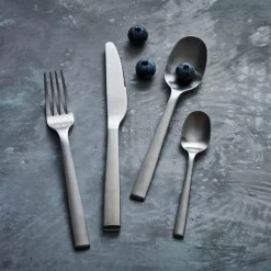 Edda bestikksett 16 deler børstet stål