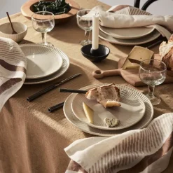 Ella serviett 50x50 cm brun