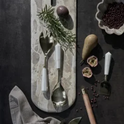 Ellia skjærebrett 60x20 cm sand marmor