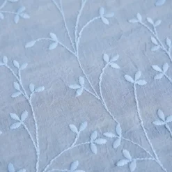 Eloise duk 320x160 cm lyseblå