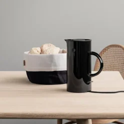 EM77 vannkoker 0,5L svart