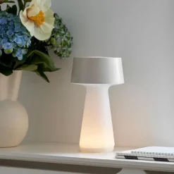 Ember bordlampe sand