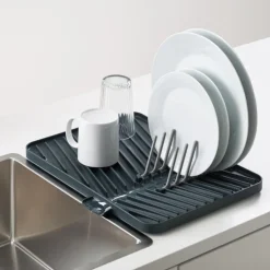 Flip-up oppvaskstativ