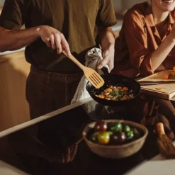 Folken stekespade perforert 30 cm tre