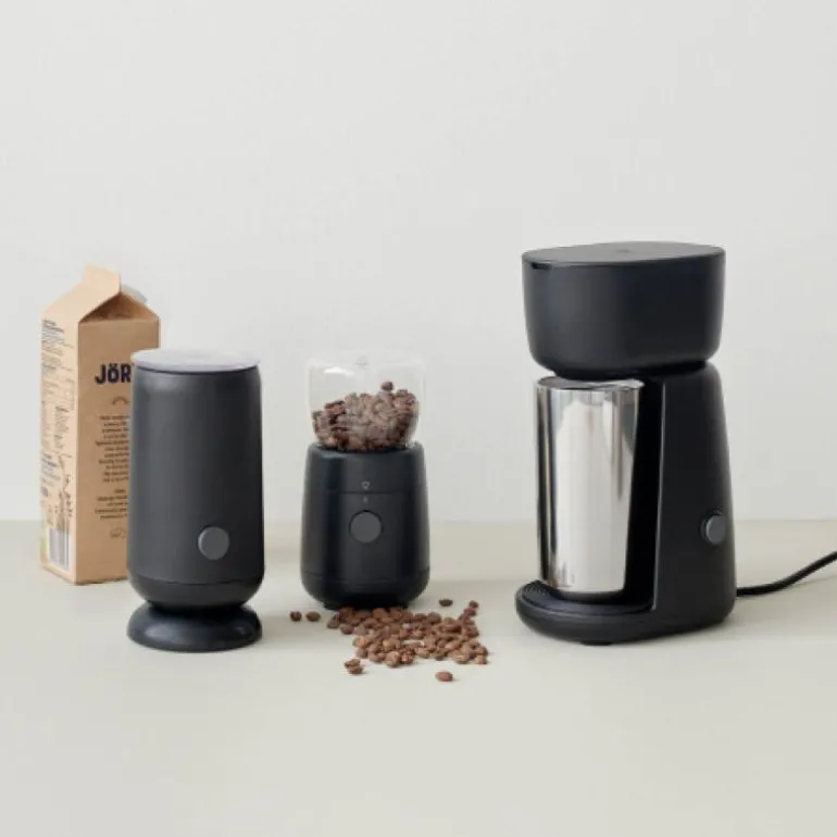 FOODIE elektrisk melkeskummer svart