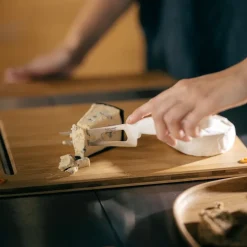 Functional Form ostekniv hvit