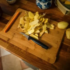 Functional Form skrellekniv kurvet 7 cm