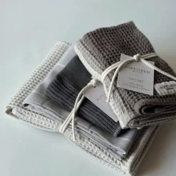 Gavesett med 2 kjøkkenhåndkle & 1 oppvaskklut oyster