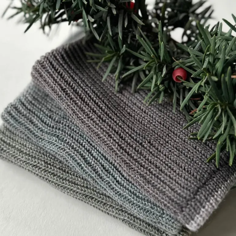 Gavesett med kjøkkenkluter 3 stk artichoke