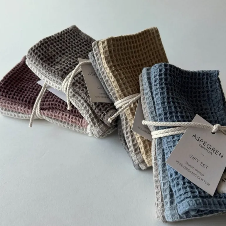 Gavesett med kjøkkenkluter 3 stk pepper