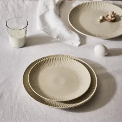 Granada tallerken 22 cm krem