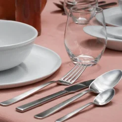 Grand Prix bestikksett 16 deler matt stål
