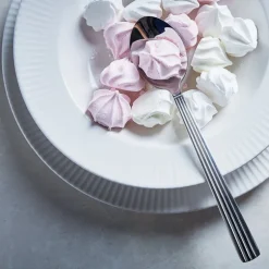 Groovy dessertskje polert