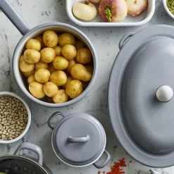 Gryte m/håndtak 2,3L grå